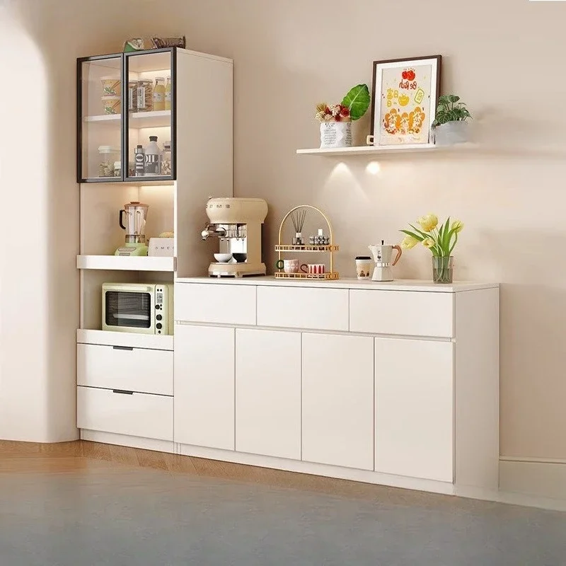 Обеденный боковой чайный шкаф у стены гостиной высокий и низкий шкафчик бытовой простой кухонный шкаф для хранения вещей
Обеденный боковой чайный шкаф у стены гостиной высокий и низкий шкафчик бытовой простой кухонный шкаф для хранения вещей