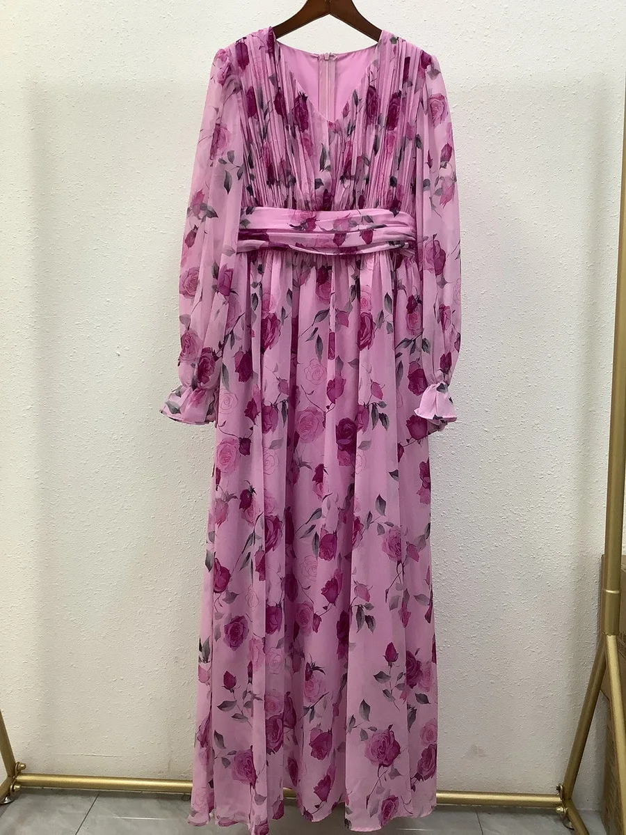 European and American women's clothing 2025 summer new Long sleeve V-neck Fashion rose printing Pleated dress XXL
European and American women's clothing 2025 summer new Long sleeve V-neck Fashion rose printing Pleated dress XXL