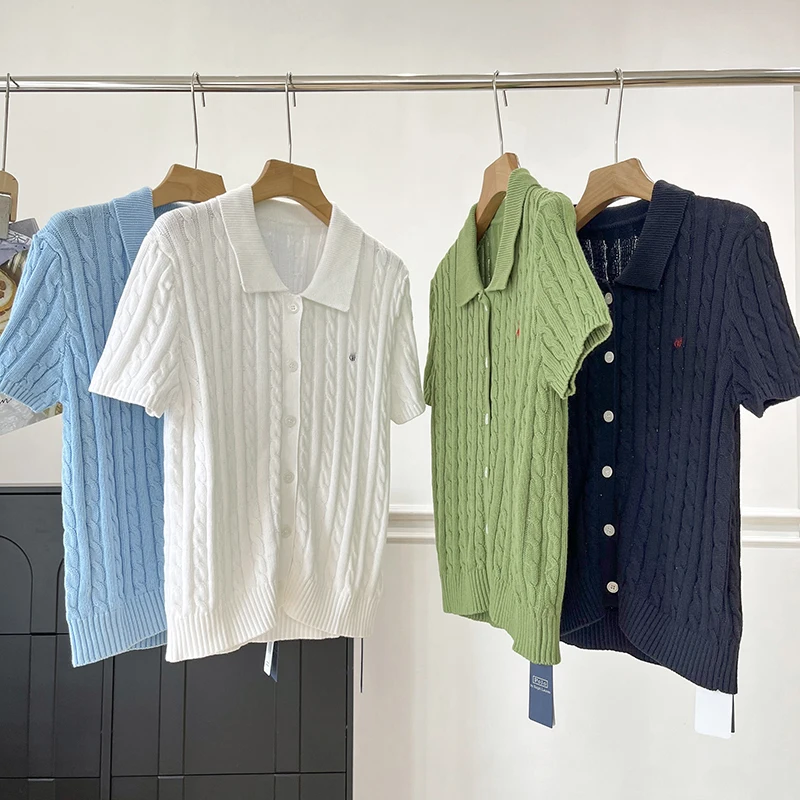 Retro American Style Embroidered Neck Knitted Short Sleeve Slim Fit T-Shirt Top for Women Cotton Material Spring Season
Retro American Style Embroidered Neck Knitted Short Sleeve Slim Fit T-Shirt Top for Women Cotton Material Spring Season