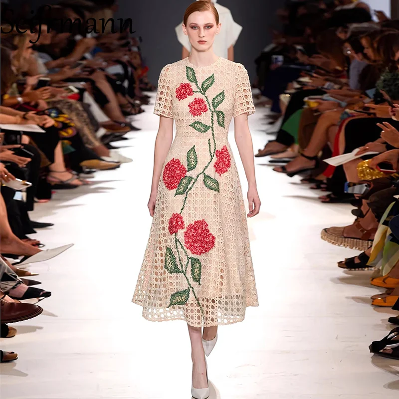 Seifrmann 2026 Summer Women's New Fashionable Round Neck Short Sleeve Hollow Embroidery Waist cinching Dress
Seifrmann 2026 Summer Women's New Fashionable Round Neck Short Sleeve Hollow Embroidery Waist cinching Dress