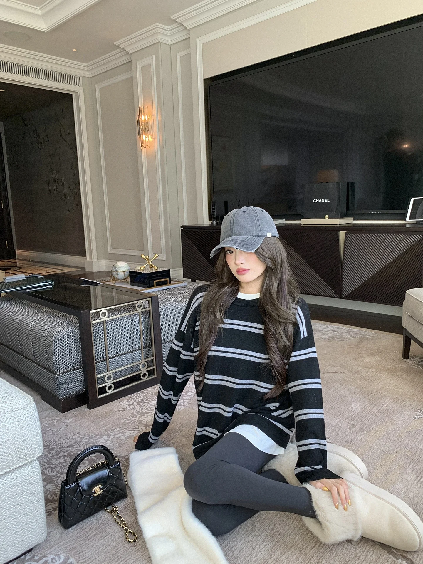 Women's Loose Long Wool Knitted Sweater Striped Inner Wear Outerwear Winter Korean Sle Soft Blend Fce Warm Top
Women's Loose Long Wool Knitted Sweater Striped Inner Wear Outerwear Winter Korean Sle Soft Blend Fce Warm Top