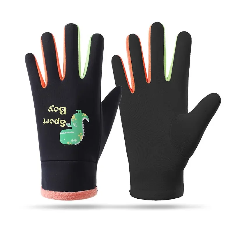 New Kids Gloves Windproof Gloves Water-resistant Cartoon Print Kids Cycling Gloves with Fleece Lining Outdoor Thermal for Winter
New Kids Gloves Windproof Gloves Water-resistant Cartoon Print Kids Cycling Gloves with Fleece Lining Outdoor Thermal for Winter