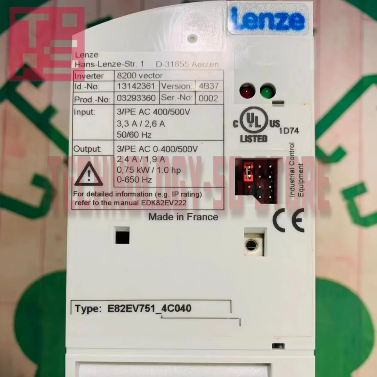 servo driver E82EV751K4C040 brand new 
servo driver E82EV751K4C040 brand new