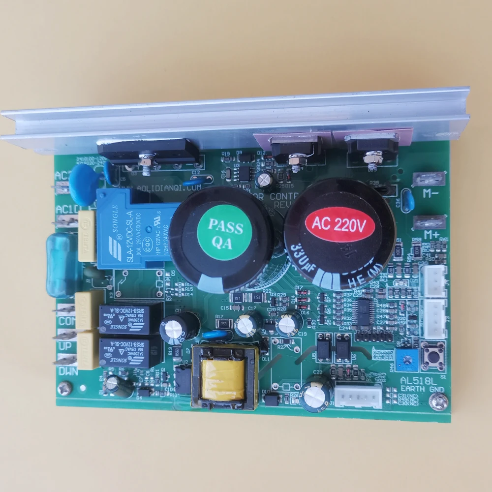 AL518L New Replacement Motherboard Control Board For Treadmill 8018/KUS 1352D R9MQ7
AL518L New Replacement Motherboard Control Board For Treadmill 8018/KUS 1352D R9MQ7