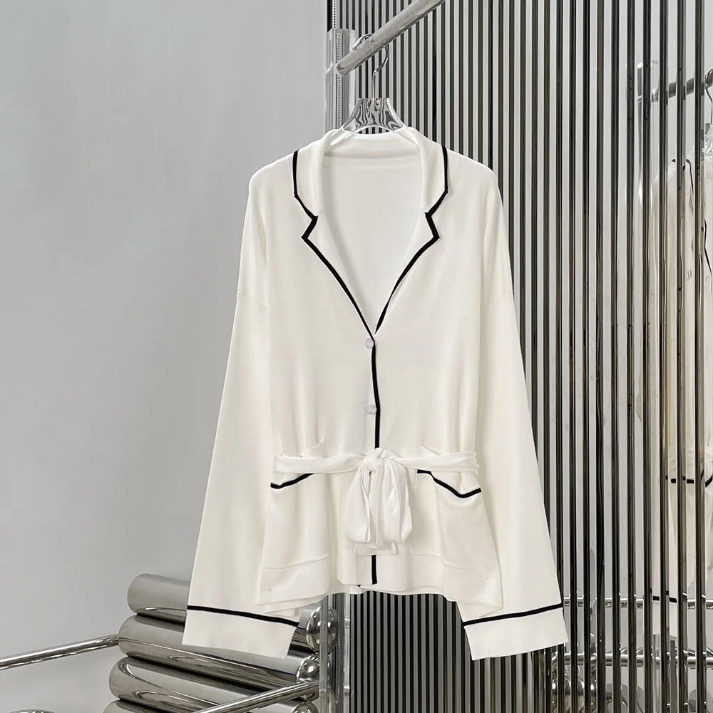 High-quality 2026 new women's long-sleeved coat with a waist tie design, simple, casual and relaxed style xy26430126
High-quality 2026 new women's long-sleeved coat with a waist tie design, simple, casual and relaxed style xy26430126