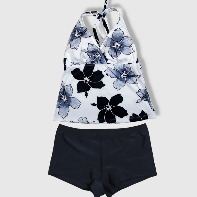 2026 summer fashion new suit tropical retro style flower pattern design hanging neck vest hip shorts comfortable and casual.
2026 summer fashion new suit tropical retro style flower pattern design hanging neck vest hip shorts comfortable and casual.