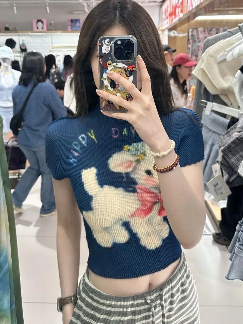Cute Sheep Graffiti Half High Collar Short Sleeve Women's Summer Top Elastic Slim Fit Short Style Korean Style Pullover
Cute Sheep Graffiti Half High Collar Short Sleeve Women's Summer Top Elastic Slim Fit Short Style Korean Style Pullover