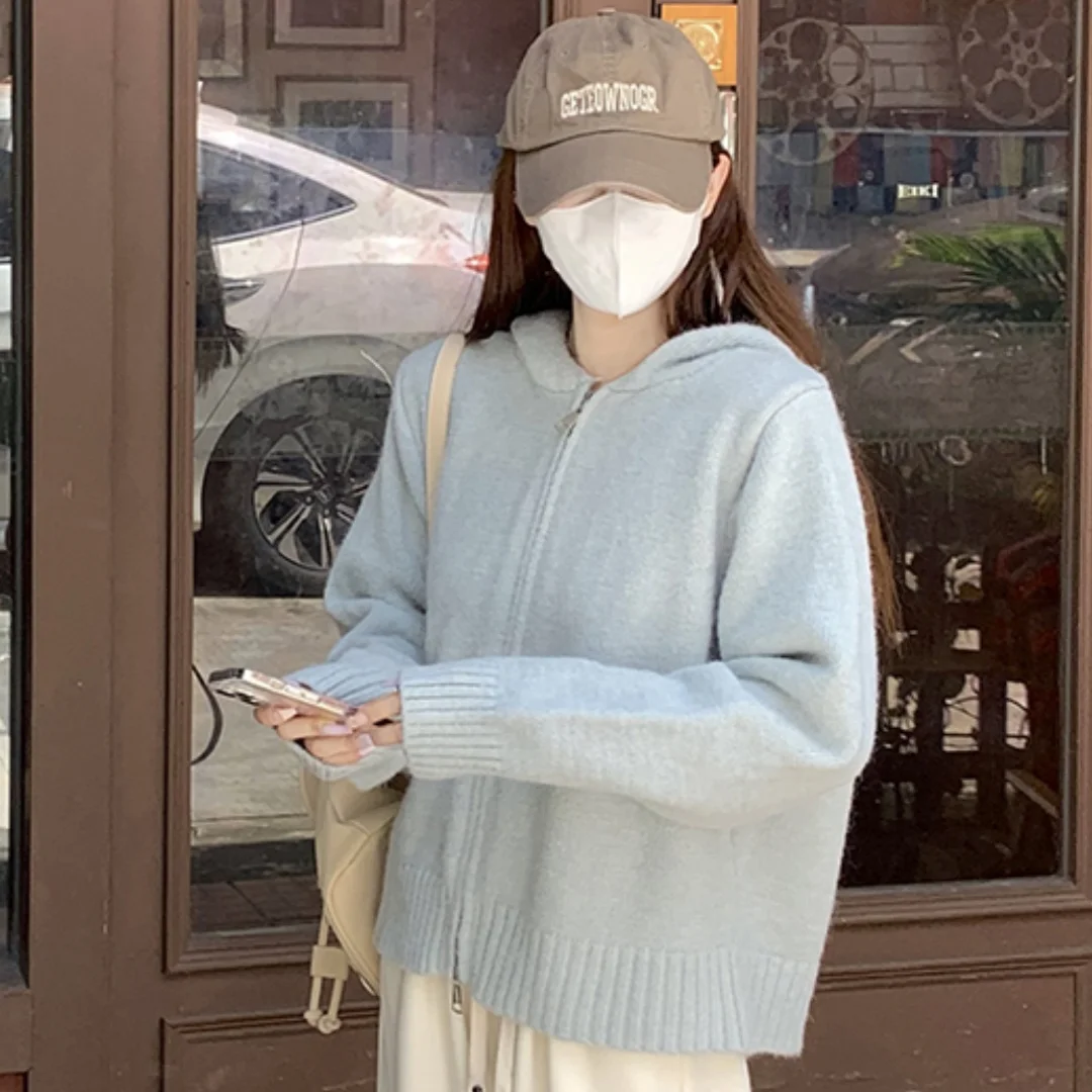 Zipper Hooded Knitted Cardigan Women's Spring Autumn Soft Waxy Sweater Knitted Jacket Coat Casual Streetwear
Zipper Hooded Knitted Cardigan Women's Spring Autumn Soft Waxy Sweater Knitted Jacket Coat Casual Streetwear