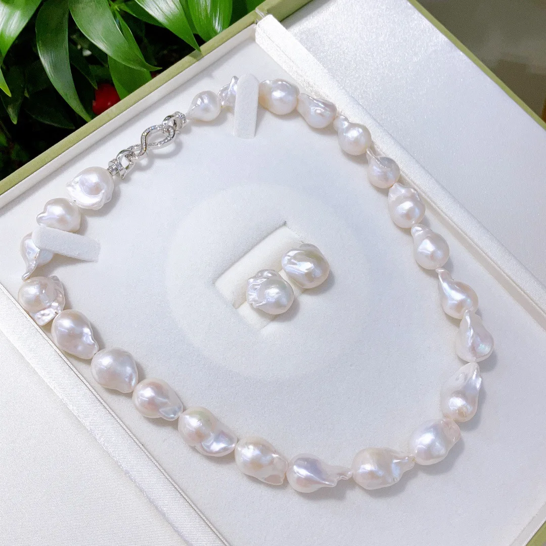 Набор из ожерелья и серег с натуральным пресноводным барочным жемчугом, уникальный элегантный ювелирный подарок для женщин
Набор из ожерелья и серег с натуральным пресноводным барочным жемчугом, уникальный элегантный ювелирный подарок для женщин
