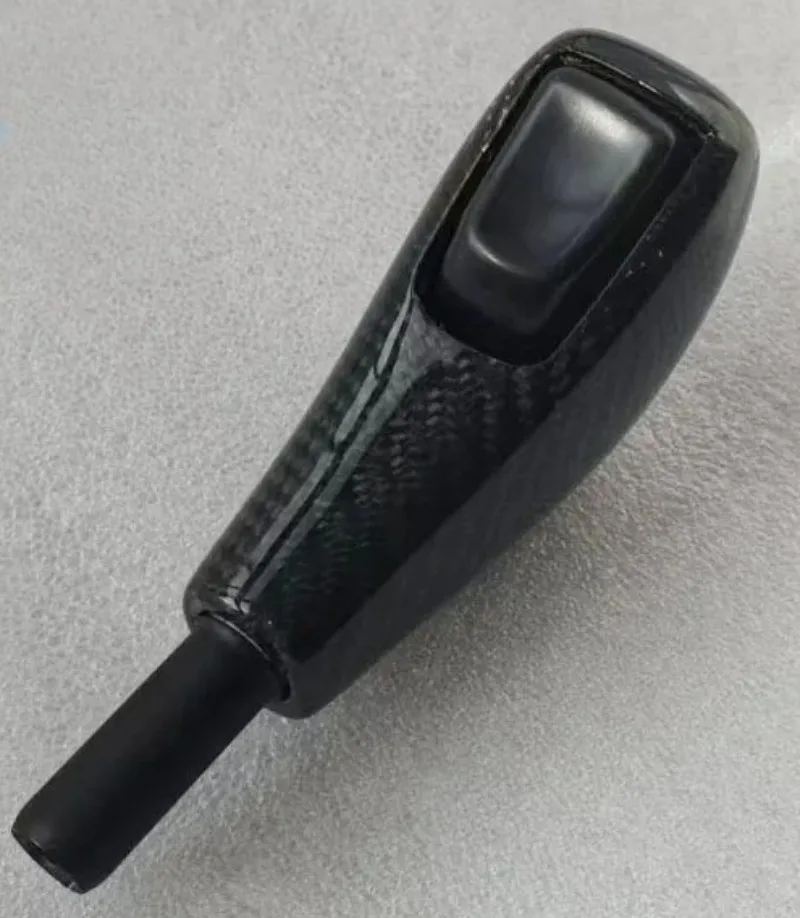 For Porsche Cayenne Carbon Fibre Automatic Gearshift Knob Dry Carbon Fibre Shift Knob Gear Lever 955 957
For Porsche Cayenne Carbon Fibre Automatic Gearshift Knob Dry Carbon Fibre Shift Knob Gear Lever 955 957