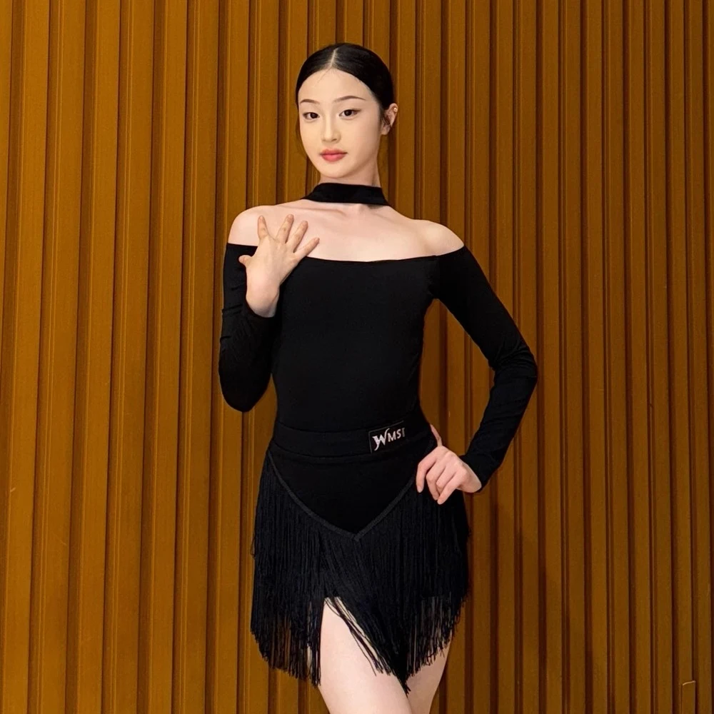 New Off Shoulder Latin Dance Costume Women Dancing Practice Clothes Black Latin Tassels Skirt Women Performance Wear XH2775
New Off Shoulder Latin Dance Costume Women Dancing Practice Clothes Black Latin Tassels Skirt Women Performance Wear XH2775