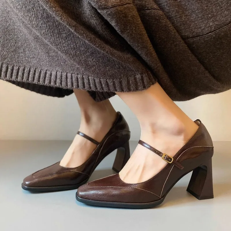 Retro Style Square Toe Mary Jane Shoes for Women in Spring and Autumn 2026, High Heels,French Fashion,Shallow Mouth Single Shoes
Retro Style Square Toe Mary Jane Shoes for Women in Spring and Autumn 2026, High Heels,French Fashion,Shallow Mouth Single Shoes
