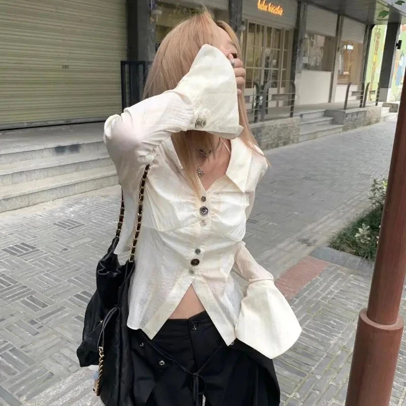 Gidyq Streetwear Korean Women Shirts Fashion Designed Button Long Sleeve Tops Casual All Match Female Slim Shirt Spring New
Gidyq Streetwear Korean Women Shirts Fashion Designed Button Long Sleeve Tops Casual All Match Female Slim Shirt Spring New