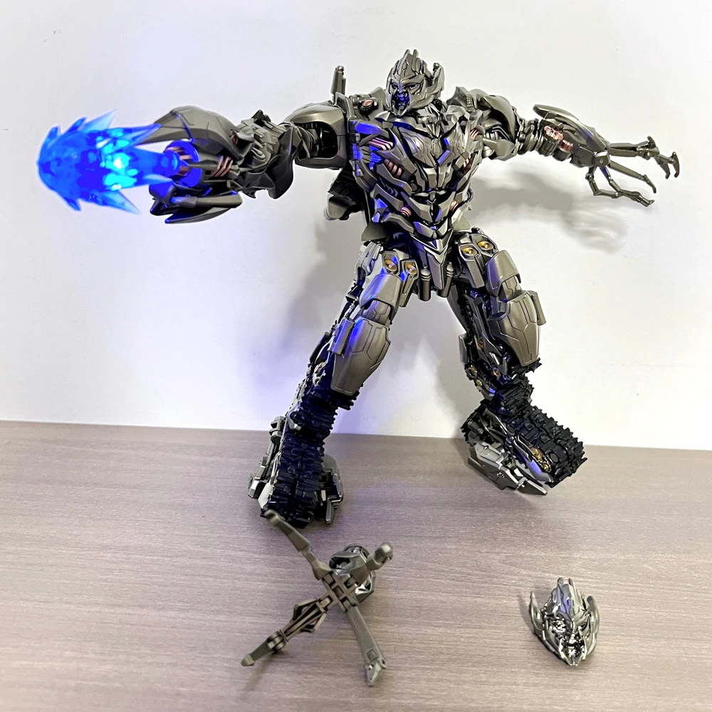 Игрушки-трансформеры Galvatron 8807, робот со светодиодной подсветкой, KO Megatank SS13 Baiwei TW1029, танк MP36, экшн-фигурка, деформационная модель
Игрушки-трансформеры Galvatron 8807, робот со светодиодной подсветкой, KO Megatank SS13 Baiwei TW1029, танк MP36, экшн-фигурка, деформационная модель