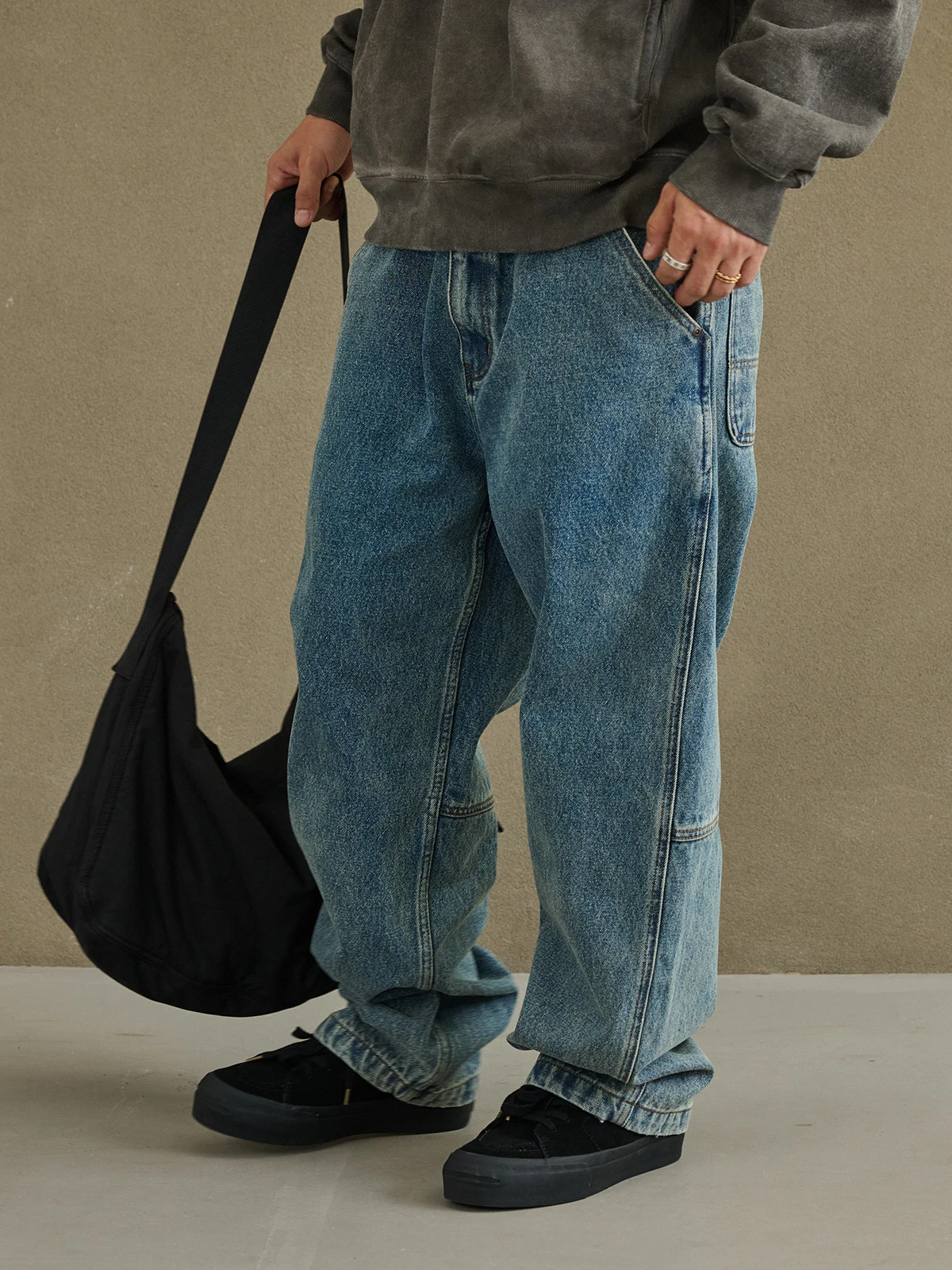 Broshood Loose Fit Retro Washed Patchwork Workwear Denim Cone Leg Men's Jeans Casual Youthful Cotton Straight Leg Trousers
Broshood Loose Fit Retro Washed Patchwork Workwear Denim Cone Leg Men's Jeans Casual Youthful Cotton Straight Leg Trousers