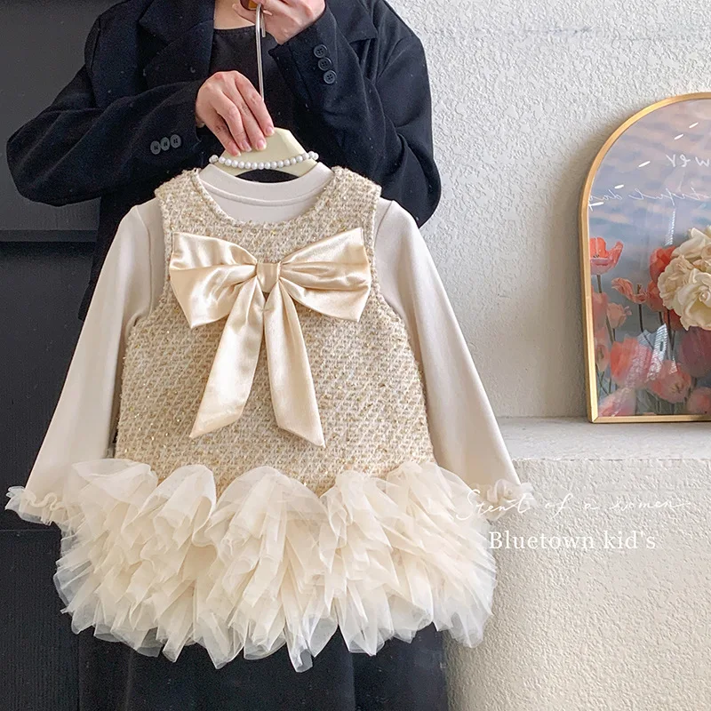 Kids Baby Girl Winter Two-piece Set Bow Appliques Toddler Girl Bubble Dress+solid Color Thicken Warm Infant Girl Undershirt Suit
Kids Baby Girl Winter Two-piece Set Bow Appliques Toddler Girl Bubble Dress+solid Color Thicken Warm Infant Girl Undershirt Suit