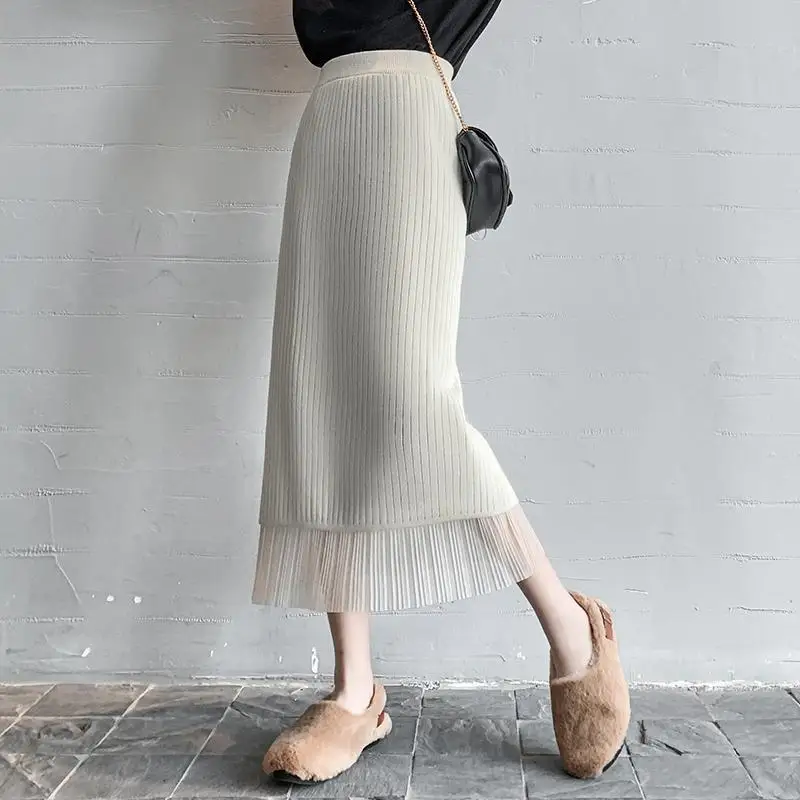 Autumn Winter Knitting Midi Skirts Women High Waist Straight Skirt Ladies Lace Vintage Mid-length Skirt Femme Streetwear T368
Autumn Winter Knitting Midi Skirts Women High Waist Straight Skirt Ladies Lace Vintage Mid-length Skirt Femme Streetwear T368