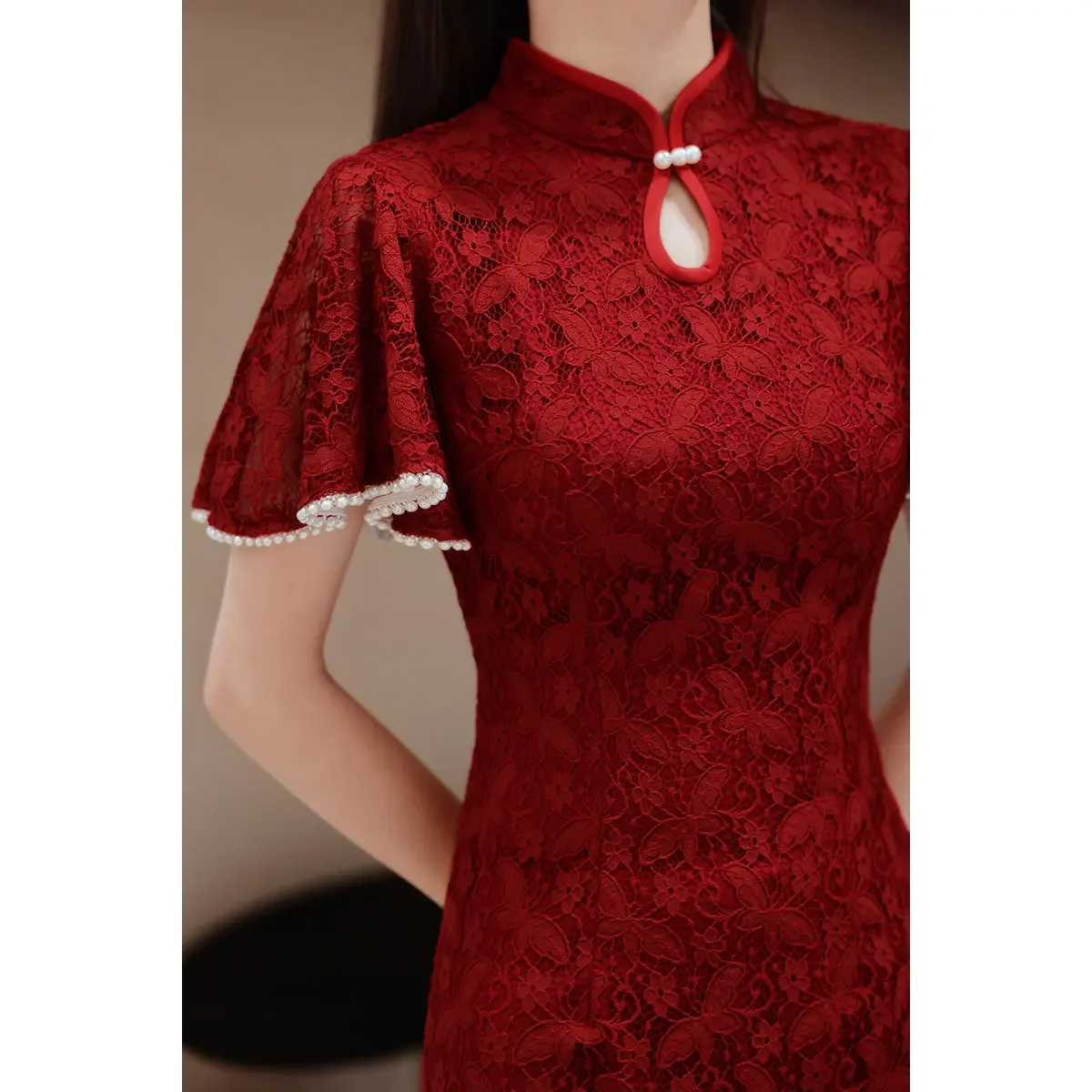Новое красное летнее женское платье Cheongsam, новое кружевное тонкое вечернее платье Cheongsam в китайском стиле, 2023, Qipao для женщин
Новое красное летнее женское платье Cheongsam, новое кружевное тонкое вечернее платье Cheongsam в китайском стиле, 2023, Qipao для женщин