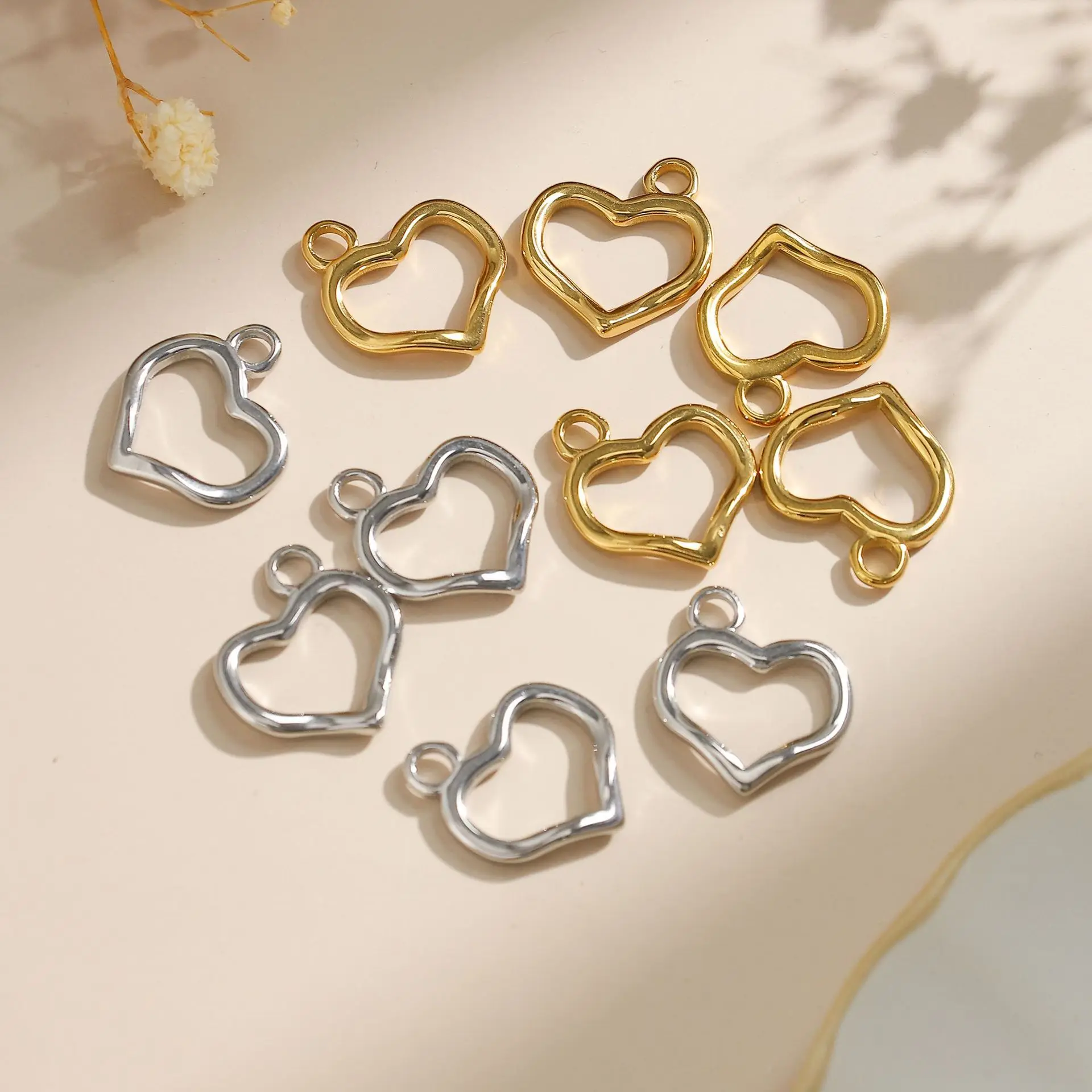 10pcs Handmade Love Heart Shape Pendant Charms Stainless Steel Necklace Earrings Pendnat Connectors Diy Jewelry Making Findings
10pcs Handmade Love Heart Shape Pendant Charms Stainless Steel Necklace Earrings Pendnat Connectors Diy Jewelry Making Findings