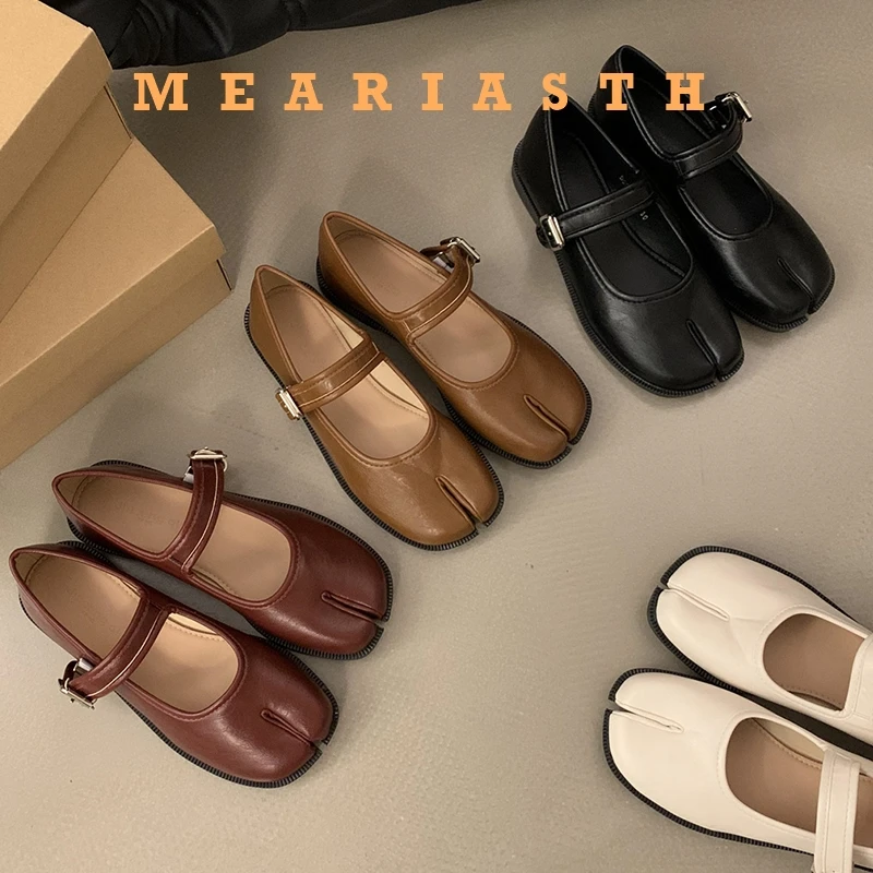 Meariasth/Осенние женские туфли на плоской подошве, модные туфли Laofer на плоской подошве с разделенным носком, повседневная уличная обувь Мэри Джейн из мягкой кожи
Meariasth/Осенние женские туфли на плоской подошве, модные туфли Laofer на плоской подошве с разделенным носком, повседневная уличная обувь Мэри Джейн из мягкой кожи