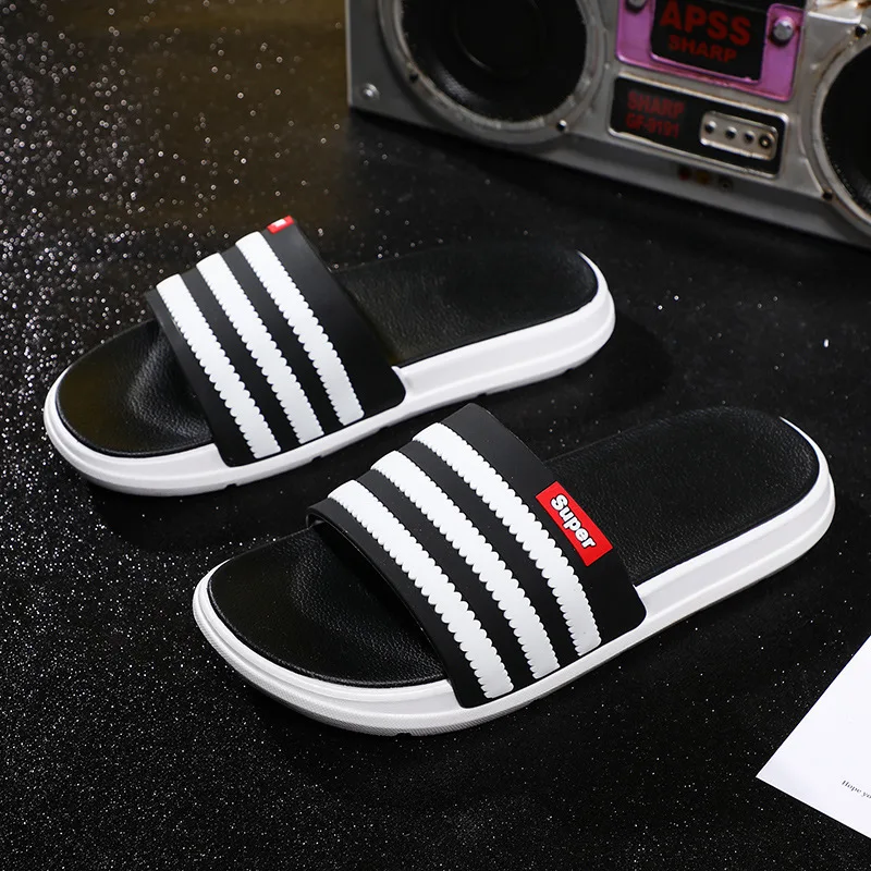 Men’s New Non Slip Thick Sole Slippers Couple Summer Indoor Outdoor Comfortable Sandals Pool Gym Slippers Breathable Beach Shoes
Men’s New Non Slip Thick Sole Slippers Couple Summer Indoor Outdoor Comfortable Sandals Pool Gym Slippers Breathable Beach Shoes