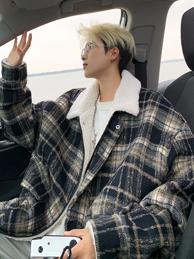 Мужская зимняя теплая свободная куртка из хлопка с подкладкой из овечьей шерсти, в клетку, для молодежи, парная верхняя одежда, прямой крой, длинный рукав, на молнии
Мужская зимняя теплая свободная куртка из хлопка с подкладкой из овечьей шерсти, в клетку, для молодежи, парная верхняя одежда, прямой крой, длинный рукав, на молнии