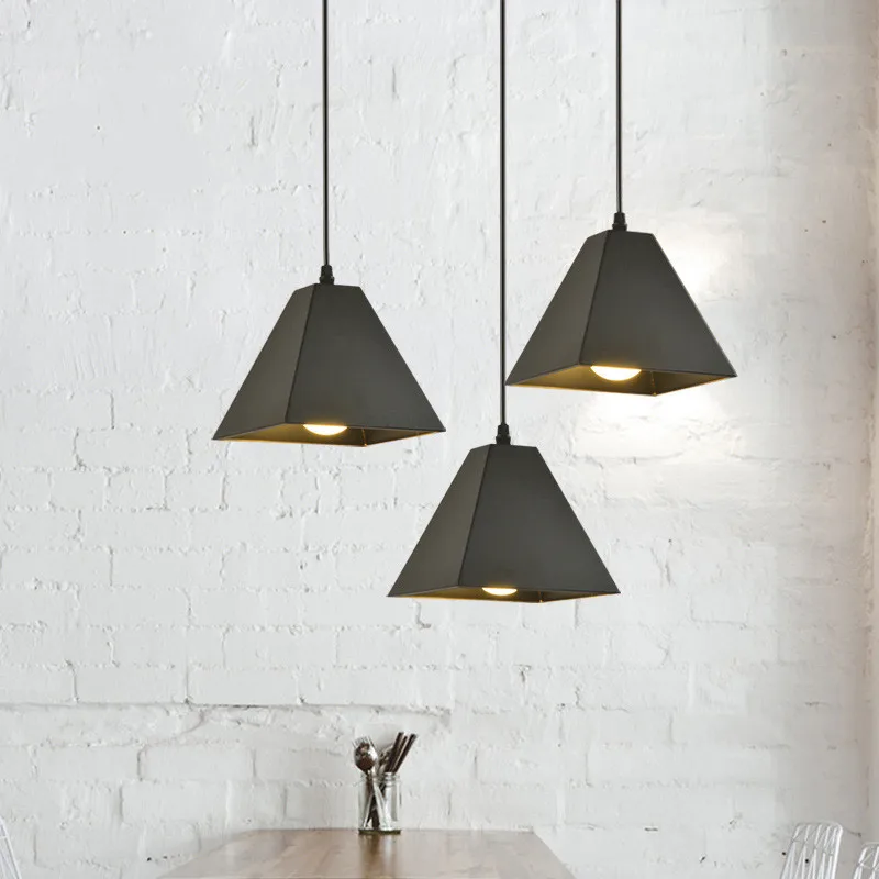 Nordic Modern Iron Chandelier E27 Ceiling Hanging Lamp Personality Retro Restaurant Lamp Bedroom Decoration Bar Table Chandelier
Nordic Modern Iron Chandelier E27 Ceiling Hanging Lamp Personality Retro Restaurant Lamp Bedroom Decoration Bar Table Chandelier
