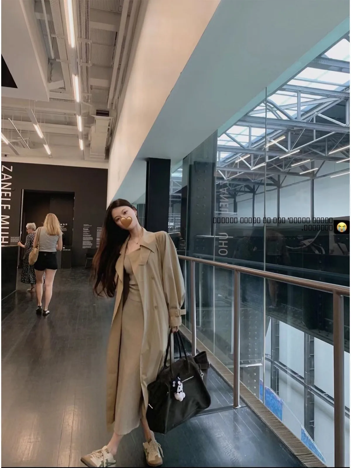 Seeyouiceland Rome Holiday Hanging ape Windbreaker Cotton Nylon Polyester Women's Faion Autumn Seasonal Coat
Seeyouiceland Rome Holiday Hanging ape Windbreaker Cotton Nylon Polyester Women's Faion Autumn Seasonal Coat