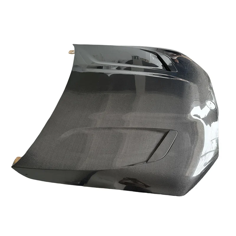Suitable for BMW M5 F90 carbon fiber engine hood, BMW 5 Series G30 G38 525LI newly designed front engine hood 2016-2023
Suitable for BMW M5 F90 carbon fiber engine hood, BMW 5 Series G30 G38 525LI newly designed front engine hood 2016-2023