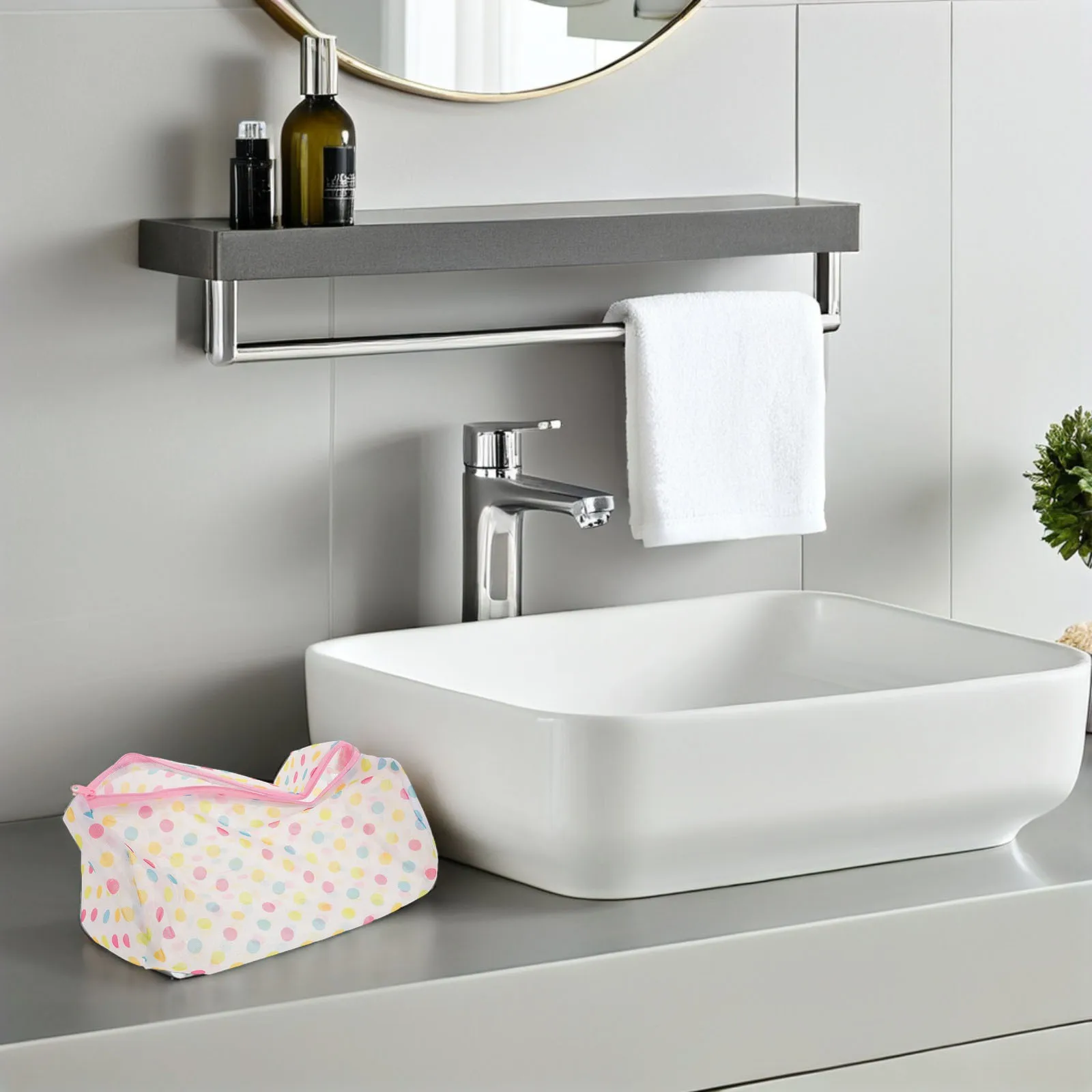 3Pcs Zippered Laundry Net Bag Fine Mesh Delicate Garment Wash Bags Washing Machine Laundry Wash Bag Sweater Wool Lingerie
3Pcs Zippered Laundry Net Bag Fine Mesh Delicate Garment Wash Bags Washing Machine Laundry Wash Bag Sweater Wool Lingerie