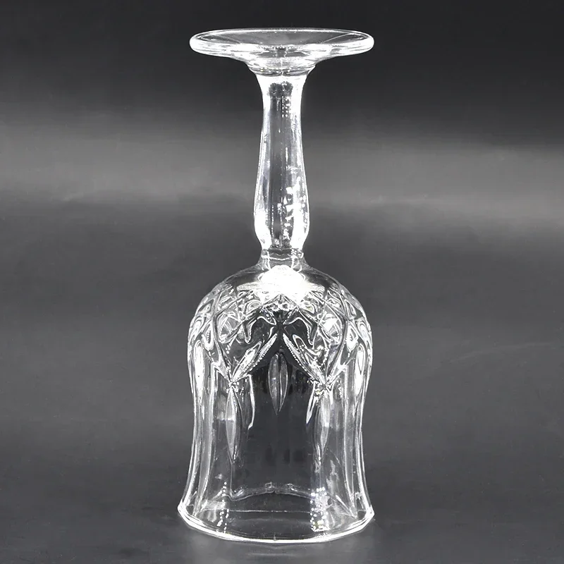 Crystal Mirror Chalice/Goblet Illusions Magic Tricks Liquid Disappearing to Silk Magia Cup Stage Gimmick Props Comedy Mentalism 
Crystal Mirror Chalice/Goblet Illusions Magic Tricks Liquid Disappearing to Silk Magia Cup Stage Gimmick Props Comedy Mentalism