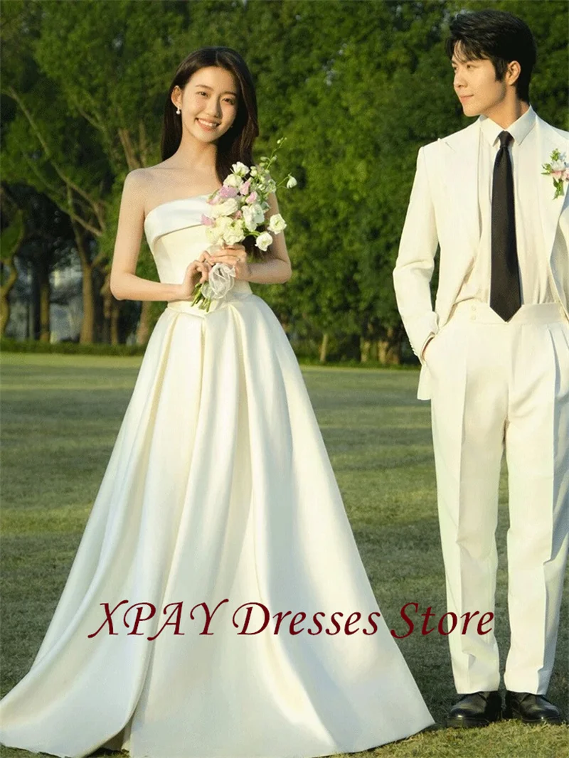 XPAY Simple A Line Soft Satin Wedding Dresses Korea Photo shoot Strapless Floor Length Bridal Gowns Corset Back Customized
XPAY Simple A Line Soft Satin Wedding Dresses Korea Photo shoot Strapless Floor Length Bridal Gowns Corset Back Customized