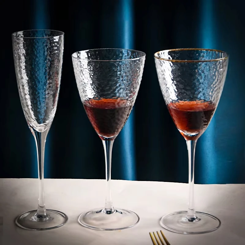 Nordic Creative Crystal Glass Golden Side Champagne Wine Glass Transparent Personalized Hammered Goblet for Home Barware
Nordic Creative Crystal Glass Golden Side Champagne Wine Glass Transparent Personalized Hammered Goblet for Home Barware