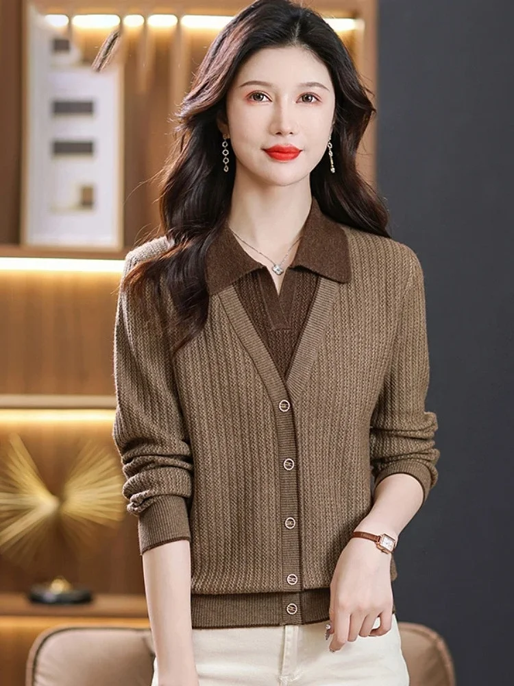 Весенне-осенний свободный женский свитер с воротником, имитирующий комплект из двух предметов, с длинными рукавами, вязаный топ, модный дизайн
Весенне-осенний свободный женский свитер с воротником, имитирующий комплект из двух предметов, с длинными рукавами, вязаный топ, модный дизайн