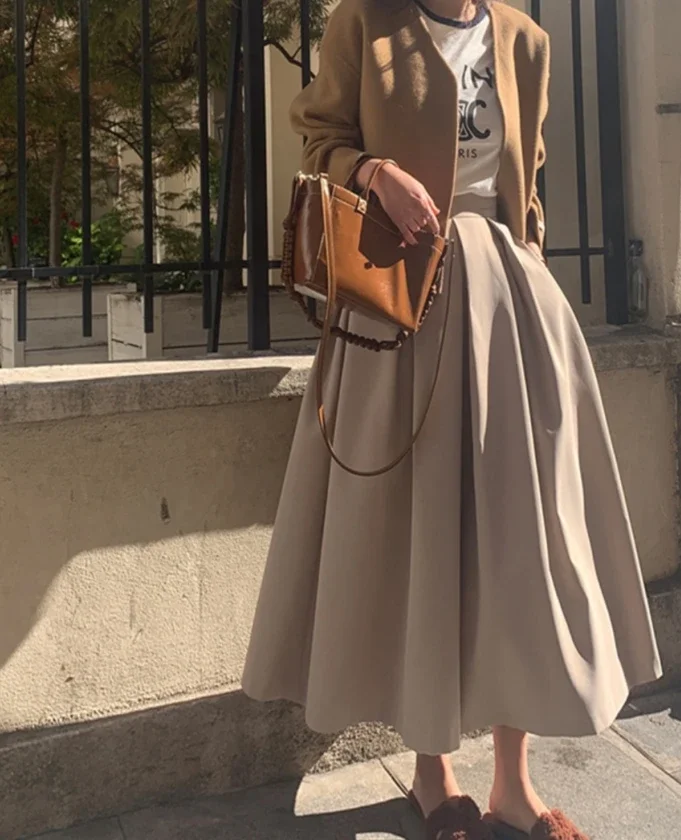 Chic Pleated Pockets Suits Skirts Office Ladies 2024 Spring Summer Korean A-Line Loose Casual Women High Waist Midi Skirt
Chic Pleated Pockets Suits Skirts Office Ladies 2024 Spring Summer Korean A-Line Loose Casual Women High Waist Midi Skirt