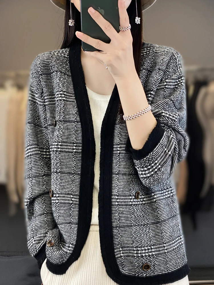 European Cardigan for Women, 100 Pure Cashmere, Small Fragrance, Loose Sweater, High-End Thick Coat, Lazy Wind
European Cardigan for Women, 100 Pure Cashmere, Small Fragrance, Loose Sweater, High-End Thick Coat, Lazy Wind