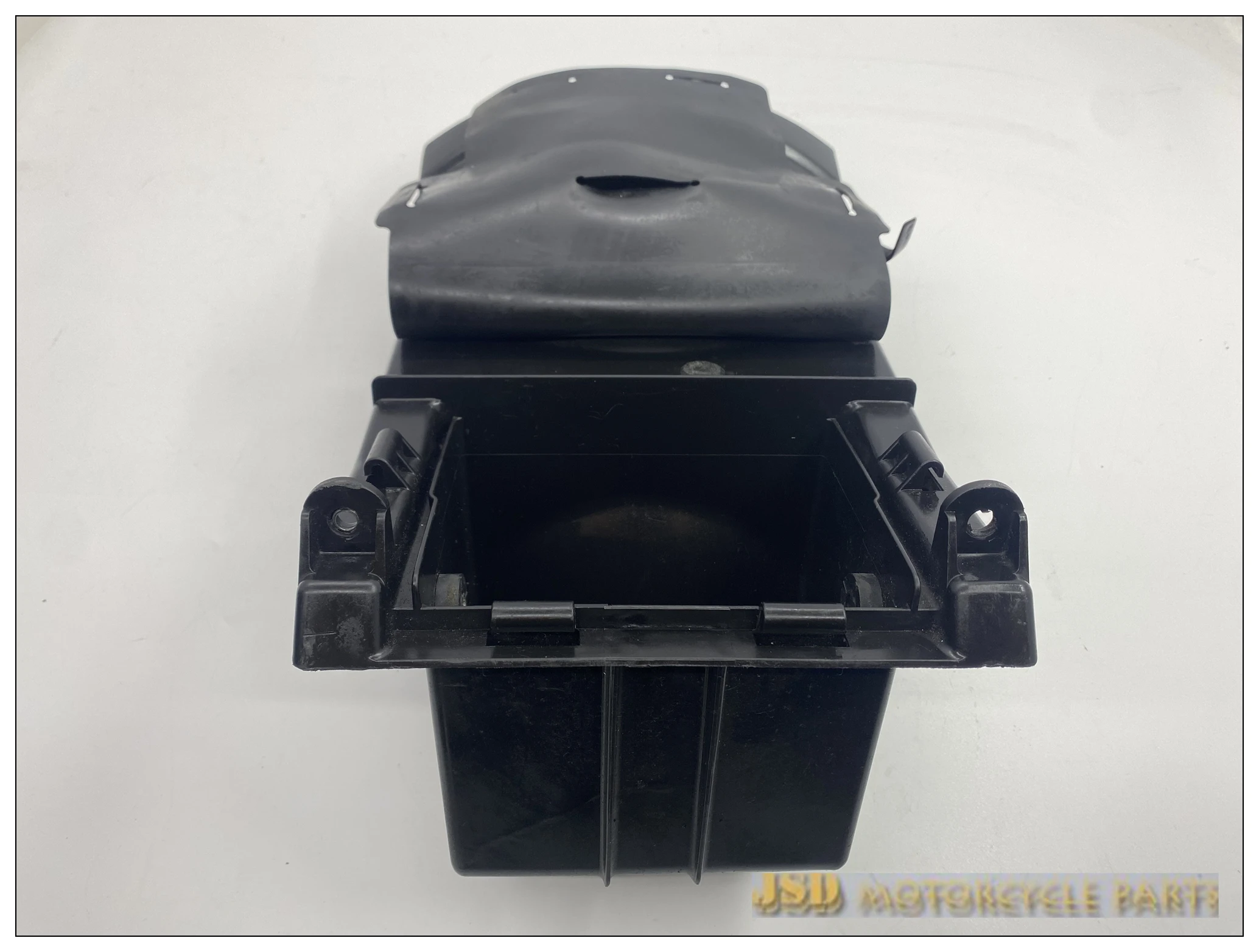 Подходит для Honda Jinyi GL1800, оригинальный держатель усилителя для разборки/коробка усилителя с 2006-2017 гг.
Подходит для Honda Jinyi GL1800, оригинальный держатель усилителя для разборки/коробка усилителя с 2006-2017 гг.