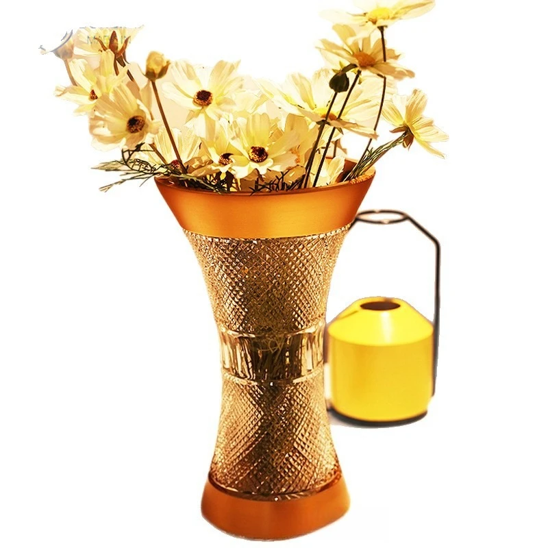 Crystal glass hand-carved exquisite living room ornament flower arrangement vase decoration gift
Crystal glass hand-carved exquisite living room ornament flower arrangement vase decoration gift