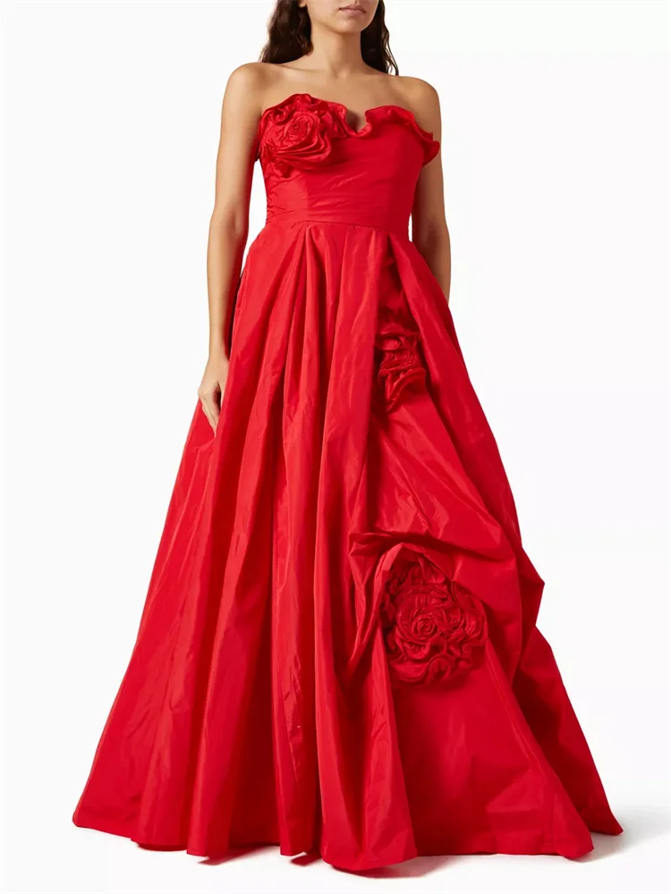 Customized Romantic Floral Draped Evening Dress, Strapless Skirt, Rose Flower Appliqué Draped Exaggerated Silhouette Skirt Dress
Customized Romantic Floral Draped Evening Dress, Strapless Skirt, Rose Flower Appliqué Draped Exaggerated Silhouette Skirt Dress