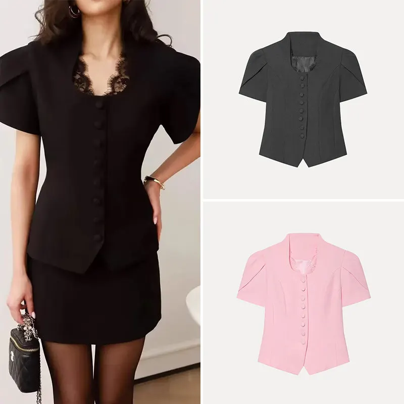 Women's Design Short Sleeve Shirt Single Button Lazy Style Casual Bubble Sleeve V-neck Pure Desire Summer Fashion 2026
Women's Design Short Sleeve Shirt Single Button Lazy Style Casual Bubble Sleeve V-neck Pure Desire Summer Fashion 2026