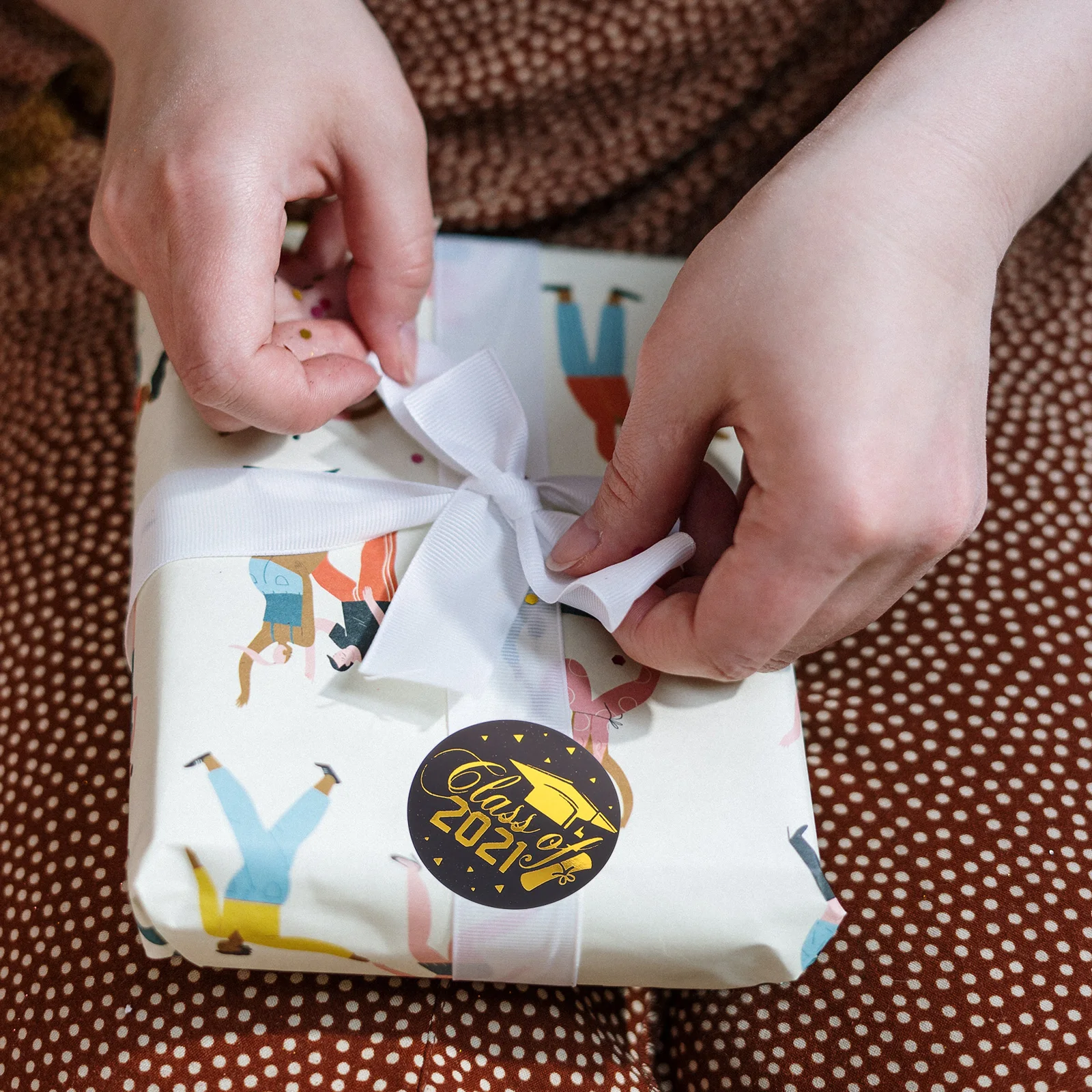 500 Pcs Graduation Sticker Sealing Party Label Decor Celebration Adhesive Round PaperStickers School Supplies Kids
500 Pcs Graduation Sticker Sealing Party Label Decor Celebration Adhesive Round PaperStickers School Supplies Kids