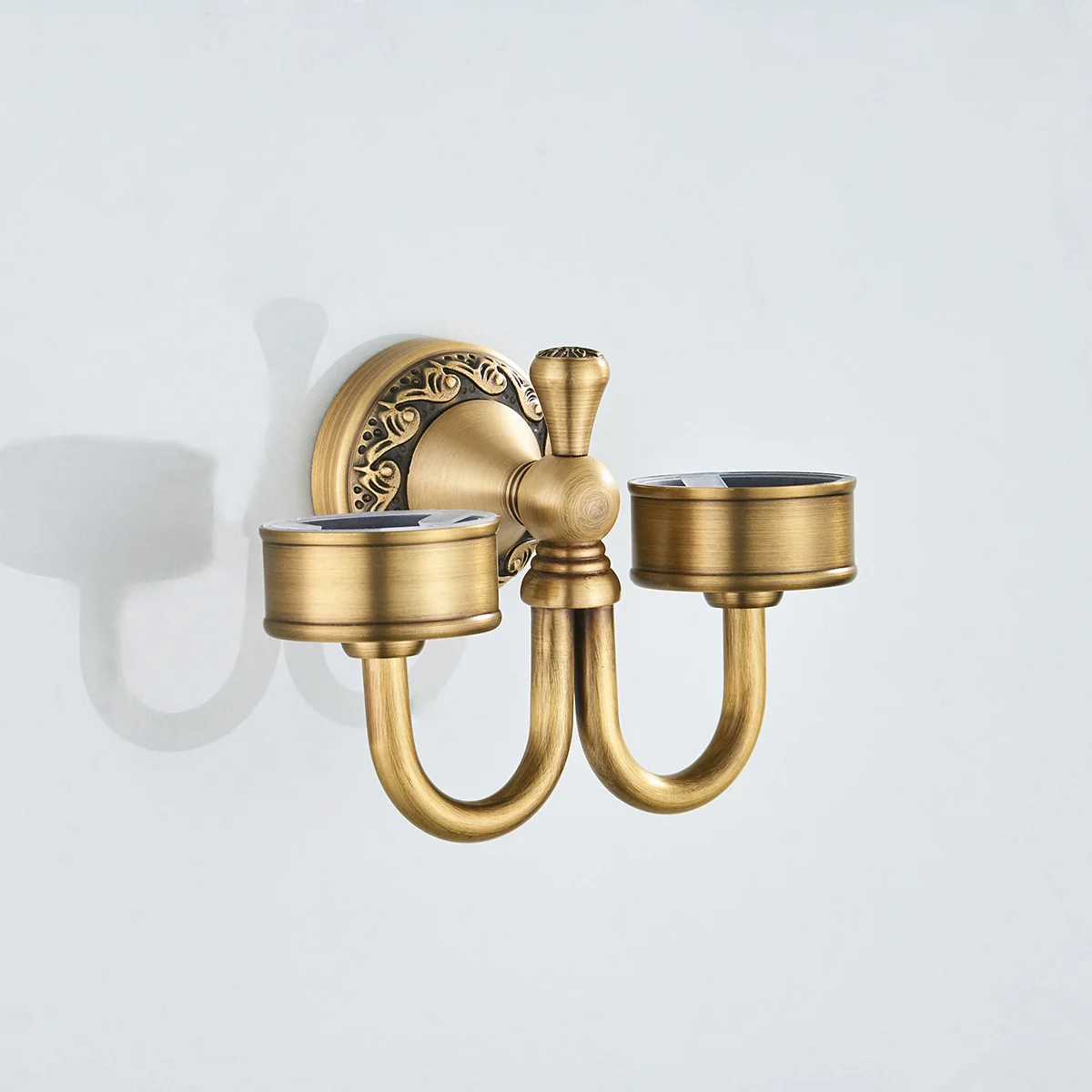 Double Ceramic Cup Holder Wall Mounted Toothbrush Rack Polishing Copper Rust Resistant Bathroom Organizer Toothbrush Cup Holder
Double Ceramic Cup Holder Wall Mounted Toothbrush Rack Polishing Copper Rust Resistant Bathroom Organizer Toothbrush Cup Holder