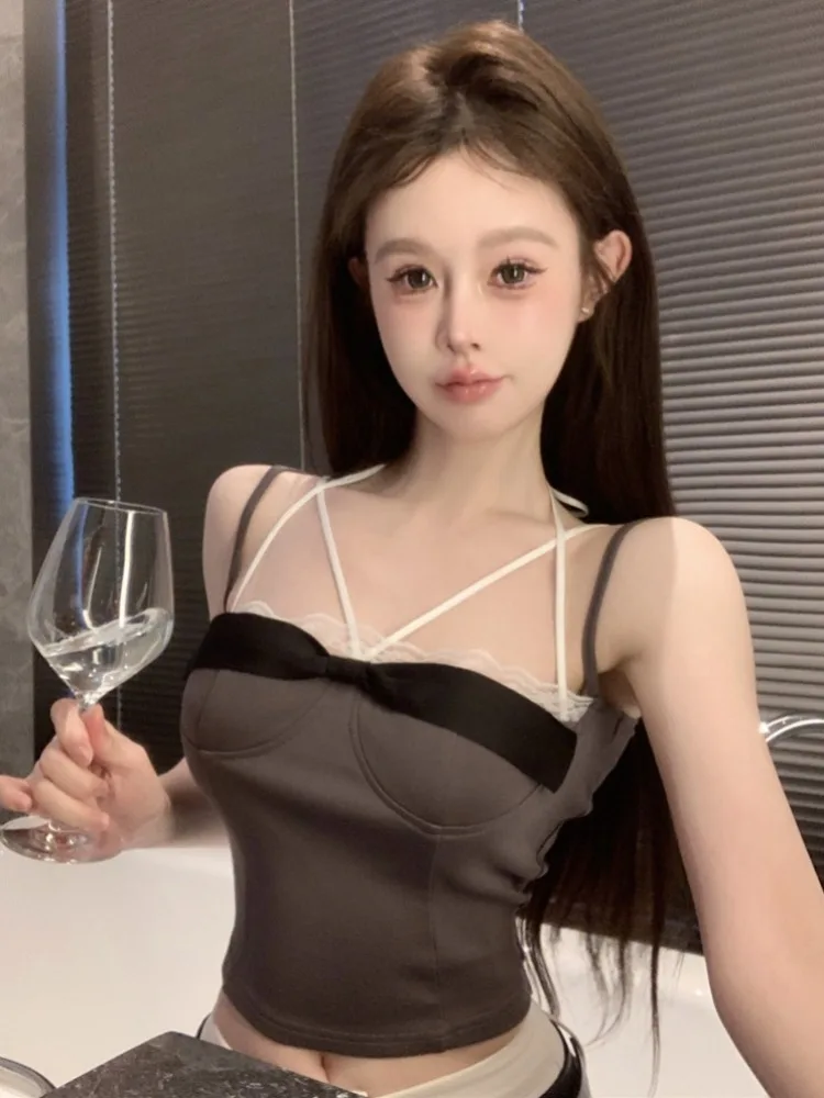 Sweet Pure Lace Trim Halter Neck Vest Women's Summer New Style Layered Sexy Neck Hanging Shoulder Strap Base Short Top
Sweet Pure Lace Trim Halter Neck Vest Women's Summer New Style Layered Sexy Neck Hanging Shoulder Strap Base Short Top