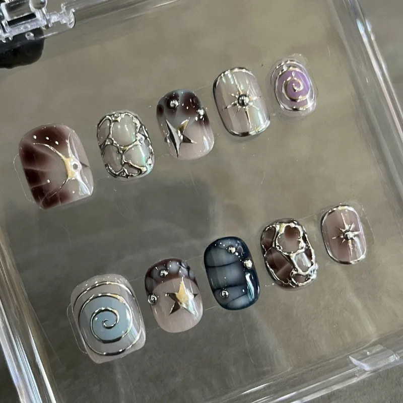 24PCS Y2K Sweet Cool Press on Nails Short Coffin Hot Girl Punk Style Alt Niche False Nails Cat Eye Design Starburst Fake Nails
24PCS Y2K Sweet Cool Press on Nails Short Coffin Hot Girl Punk Style Alt Niche False Nails Cat Eye Design Starburst Fake Nails