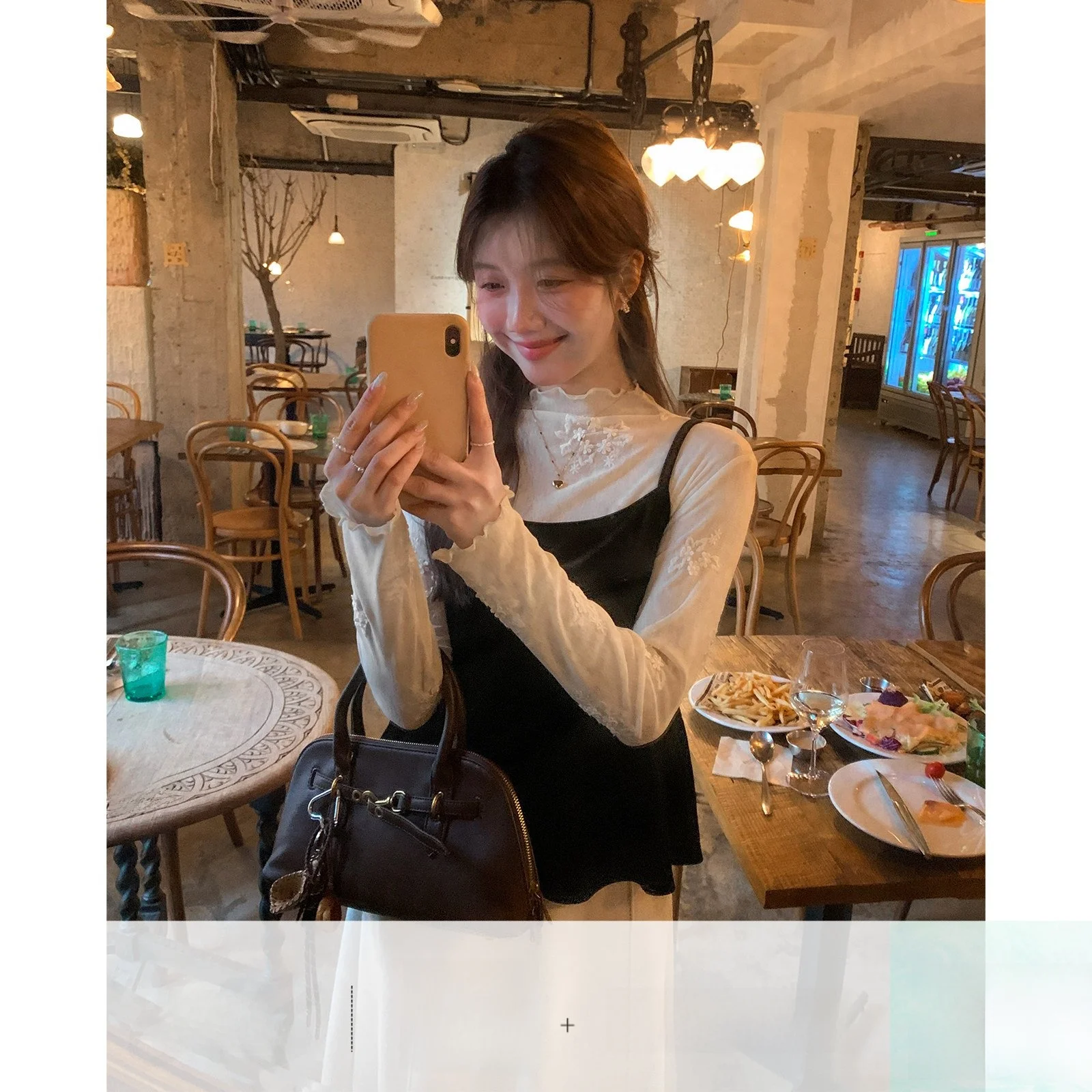 Sisilyon Romantic Velvet Embroidered Mesh Base Shirt Set Korean Style Long Sleeve High Waist Citywalk Suitable Women's Outfit
Sisilyon Romantic Velvet Embroidered Mesh Base Shirt Set Korean Style Long Sleeve High Waist Citywalk Suitable Women's Outfit