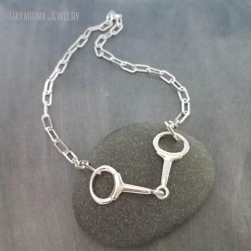 10Pcs Silver Plated Snaffle Bit Paperclip Chain Equestrian Necklace Horsebit Horse Women Ewelry
10Pcs Silver Plated Snaffle Bit Paperclip Chain Equestrian Necklace Horsebit Horse Women Ewelry