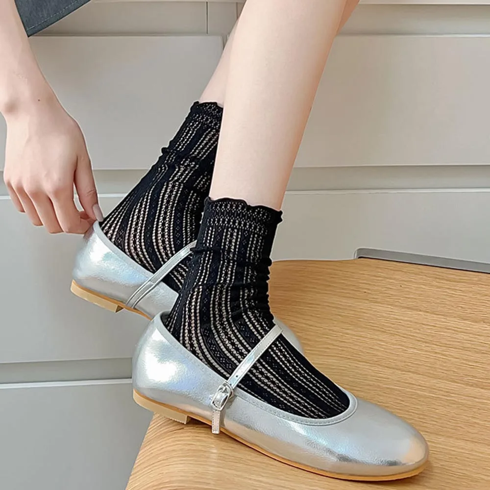 Breathable Summer Socks for Women Thin Lace Cotton Cute Frilly Ruffle Socks Loose Thin Hollow Long Socks Anti-Abrasion Foot
Breathable Summer Socks for Women Thin Lace Cotton Cute Frilly Ruffle Socks Loose Thin Hollow Long Socks Anti-Abrasion Foot