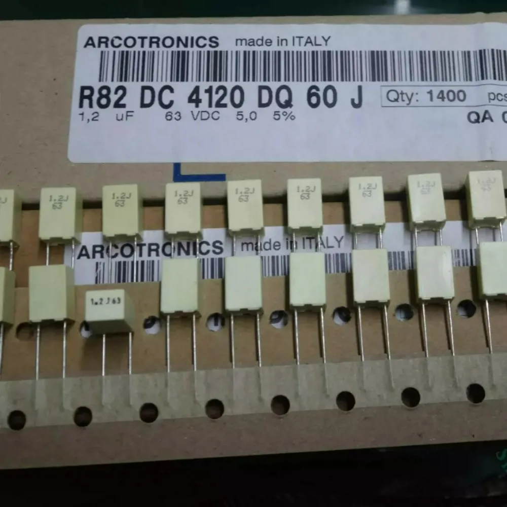 10pcs/lot AV R82 1.2uf/63V 1u2 125 Brand New 5mm Film Capacitor R82DC4120DQ60J (Replaces 1.0uf/63V 1u0 105)
10pcs/lot AV R82 1.2uf/63V 1u2 125 Brand New 5mm Film Capacitor R82DC4120DQ60J (Replaces 1.0uf/63V 1u0 105)