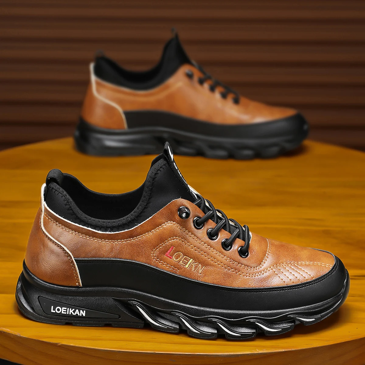 Men's casual sports outdoor hiking trendy fashion street comfortable
Men's casual sports outdoor hiking trendy fashion street comfortable