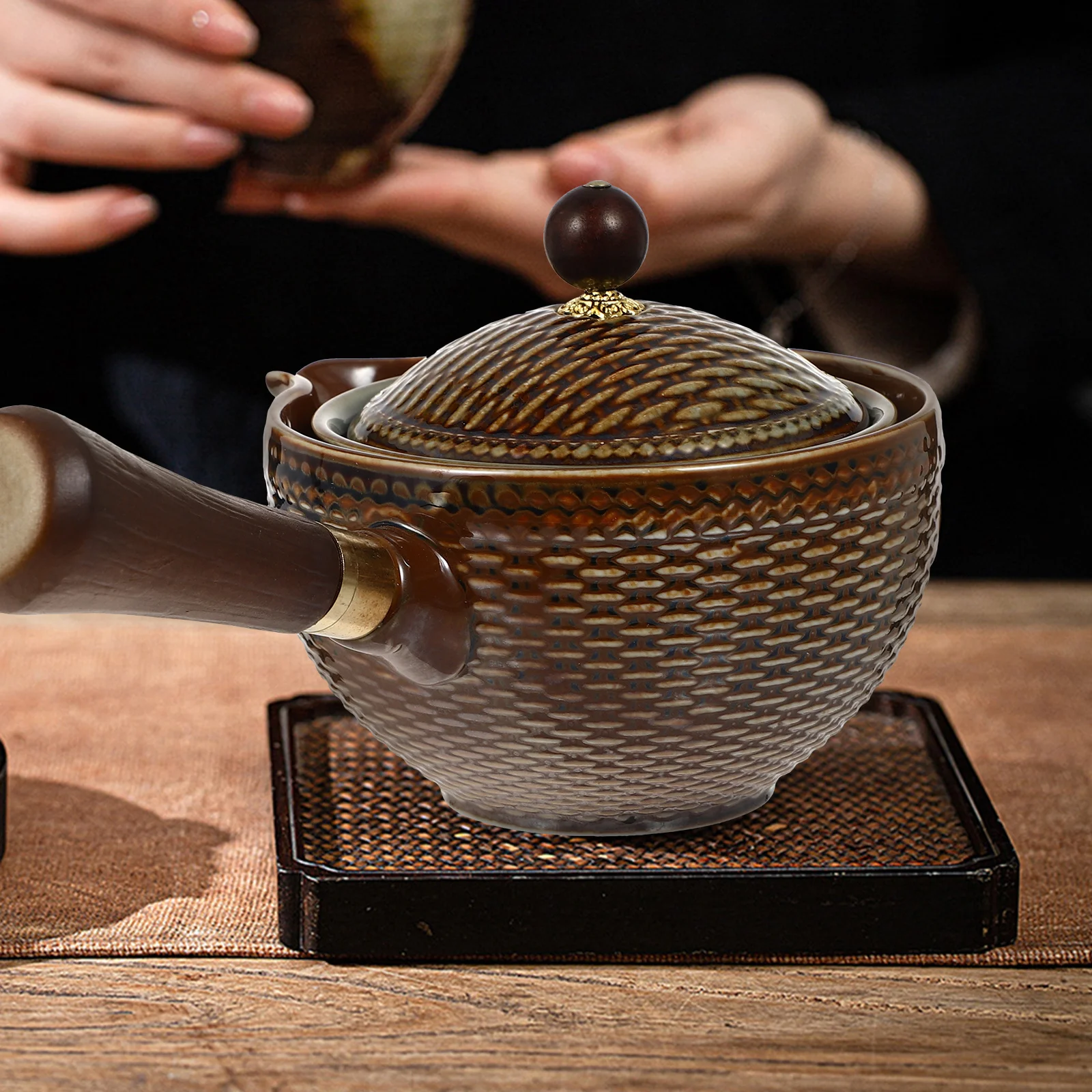 1 Set Automatic Pot 360 Degree Rotary Ceramic Teaware With Filter Cup Lid Tray Gift Box For Home Office Meeting Room Use Tea
1 Set Automatic Pot 360 Degree Rotary Ceramic Teaware With Filter Cup Lid Tray Gift Box For Home Office Meeting Room Use Tea